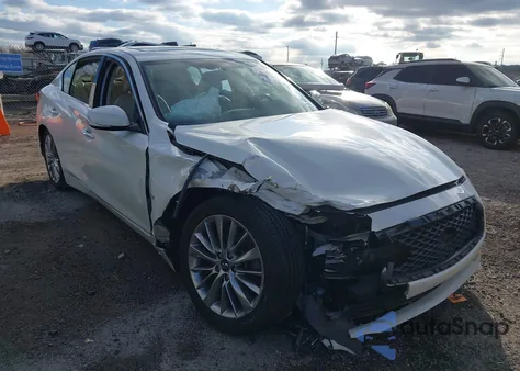 2018 Infiniti Q50 3.0T Luxe из США, поврежденный, VIN JN1EV7AR2JM434396